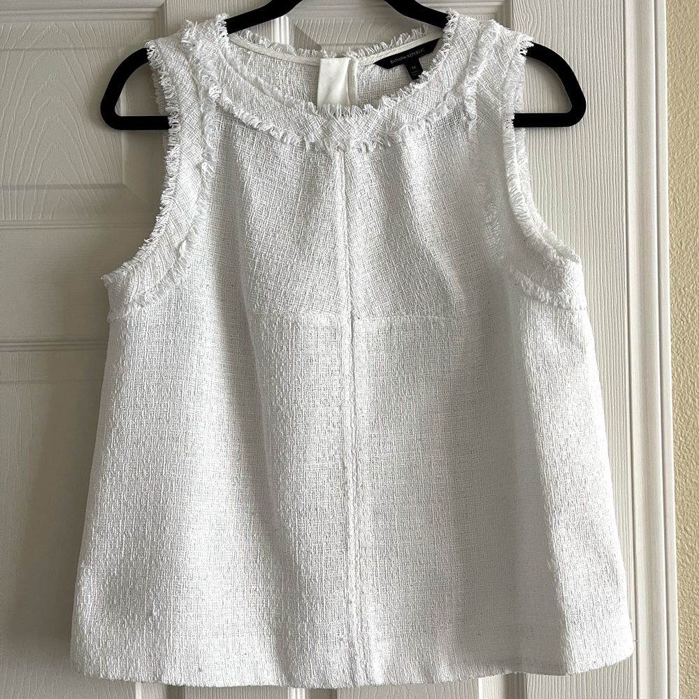 Banana Republic White Fringe Tank Top (size M)